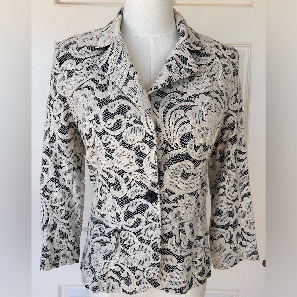 Monteau Brand Women's Lace Blazer Notched Lapel Size Medium